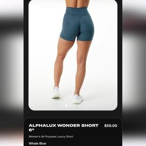 NWT Alphalete Alphalux Wonder short 6 inch in color whale blue